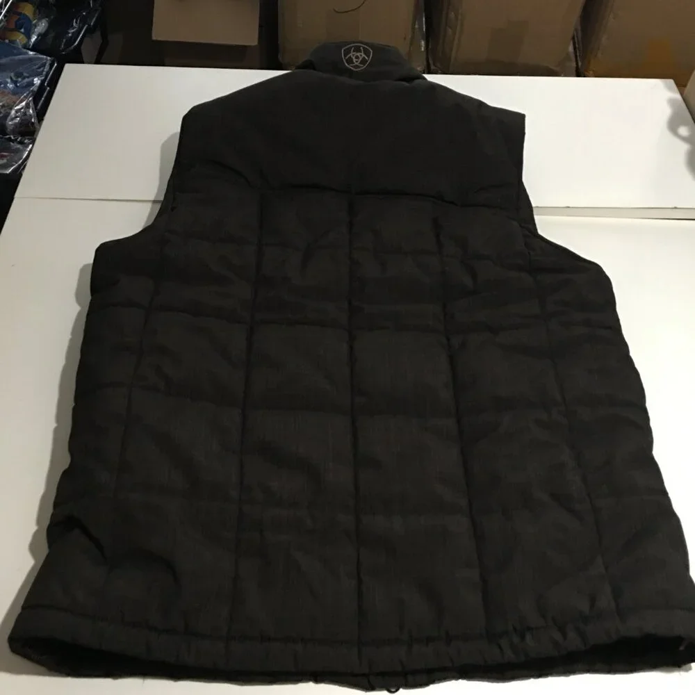Ariat Black Quilted Puffer Vest - Picture 10 of 12